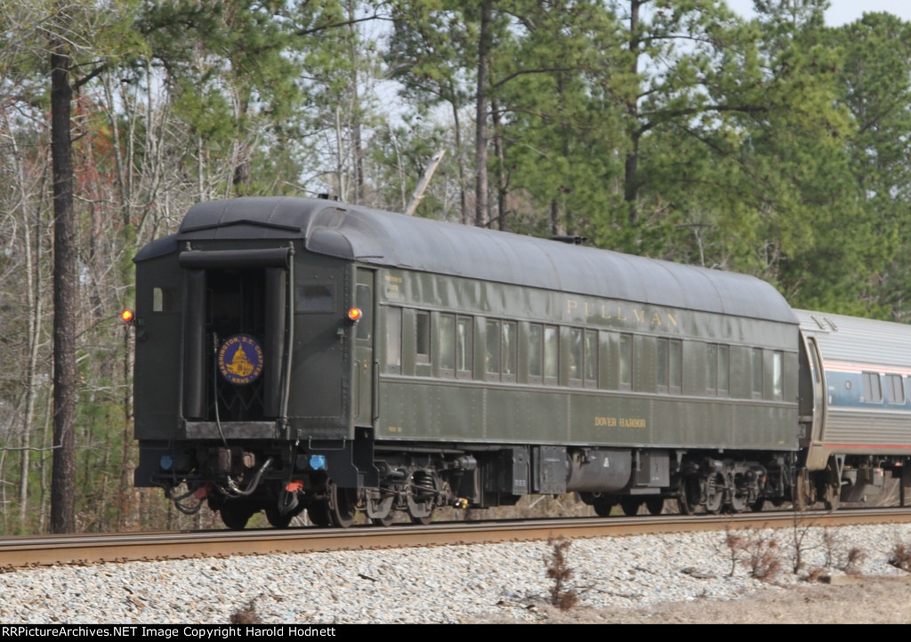 NRHX 1 brings up the rear of train P092